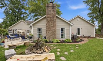 803 Streiff Ln, Ballwin, MO 63011