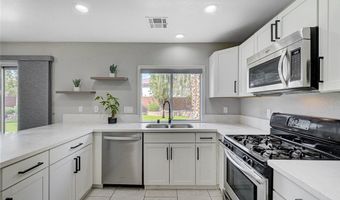 2558 Williamsburg St, Henderson, NV 89052