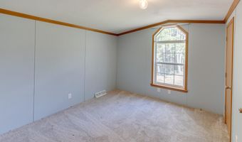 14 Lloyd St, Campton, NH 03223
