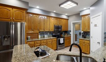 45 Edgewater Dr, Albany, KY 42602
