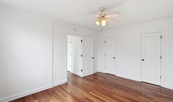906 S WASHINGTON St S 307, Alexandria, VA 22314