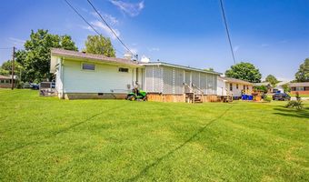 413 Sampson Ave, Adairville, KY 42202