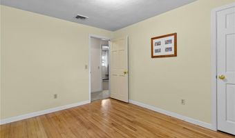 233 Blackrock Rd, Coventry, RI 02816