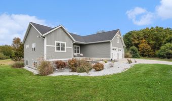 8423 76th St SE, Alto, MI 49302