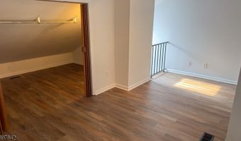 1 Snowbird Ct, Alloway, NJ 07462