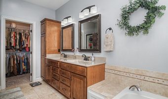 3305 Sedwick St, Ames, IA 50010