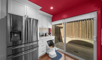 612 Wilcox, Los Angeles, CA 90004