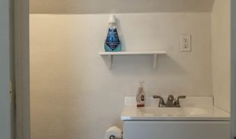 822 N C St, Arkansas City, KS 67005