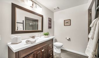 3225 Shoreline Dr, Las Vegas, NV 89117