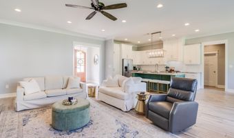 368 Goose Pointe Blvd, Biloxi, MS 39531
