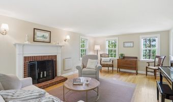 29 Washington Dr, Acton, MA 01720