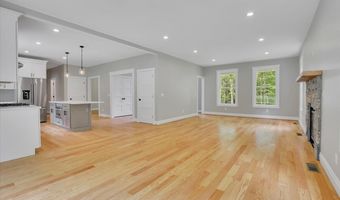 396 Goose Ln, Coventry, CT 06238