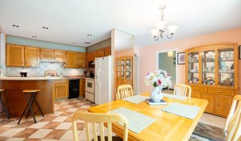 1720 N CHESTNUT Ave, Arlington Heights, IL 60004