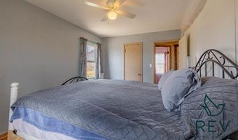 15 Arrowhead Dr, Cody, WY 82414