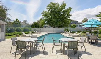 364 Bellevue Ave A1, Newport, RI 02840
