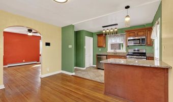 213 Priscilla Ln, Aldan, PA 19018