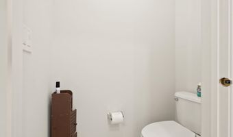 43878 CAMELLIA St, Ashburn, VA 20147