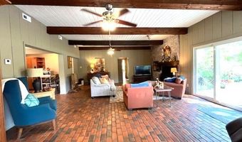 3288 Spring Valley Rd, Akron, OH 44333