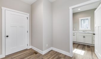 2249 Antler Rdg, Asbury, IA 52002