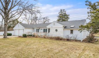 27 W347 Washington Ave, Winfield, IL 60190