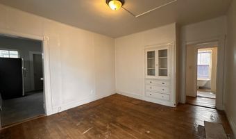 16 Walter St, Bangor, ME 04401