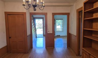 65 Cedar St, Brattleboro, VT 05301