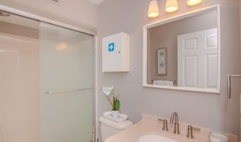 1892 Lindsay Ln, Ann Arbor, MI 48104