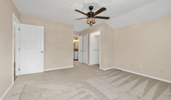 415 Duryea Dr, Auburn, IN 46706