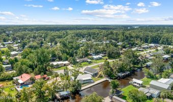 55805 Carroll St, Astor, FL 32102