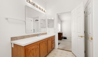 504 WEAVER Dr 504, Dover, DE 19901