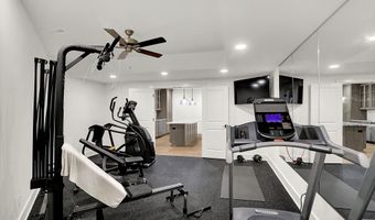 3961 Chapel Hill Ct, Bargersville, IN 46106