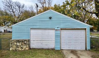 712 S C St, Arkansas City, KS 67005