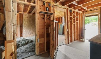 556 N Bennington Rd, Bennington, NH 03442