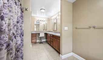 528 Vanderbilt Ave, Bayville, NJ 08721