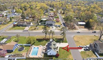399 Trenton Ave N, Bayville, NJ 08721