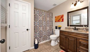 2006 Farmaway Dr, Bardstown, KY 40004