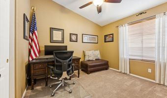 3092 E BELLERIVE Dr, Chandler, AZ 85249