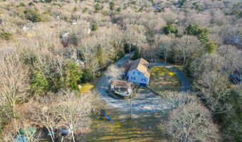 240 Oak St, Centerville, MA 02632