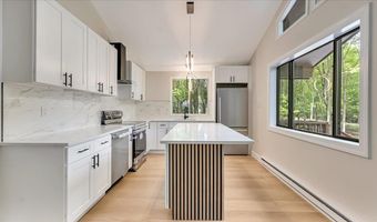 88 Cochise Trl, Albrightsville, PA 18210