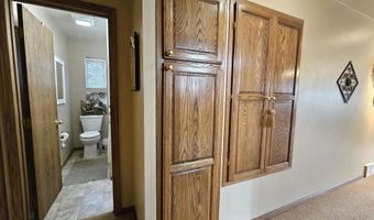 709 N 3rd St, Aberdeen, SD 57401