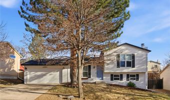 18932 E Kansas Dr, Aurora, CO 80017