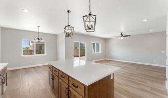 815 Great Basin Ln, Fallon, NV 89406