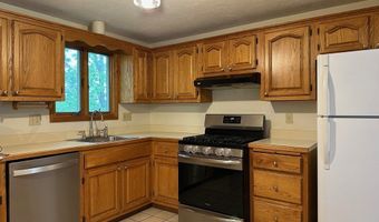 15 Curlew St, Boston, MA 02132