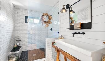 995 Old Farm Ln, Aptos, CA 95003