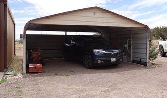 102 S Hackberry Dr, Alpine, TX 79830