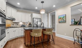 2424 Loxford Ln, Alpharetta, GA 30009