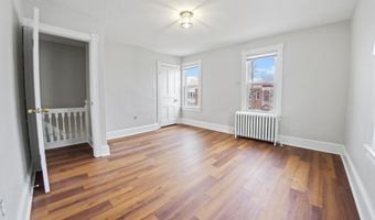 704 N Michigan Ave, Atlantic City, NJ 08401