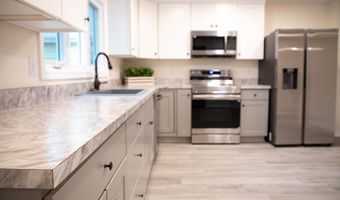 305 MAIN St N, Boonsboro, MD 21713