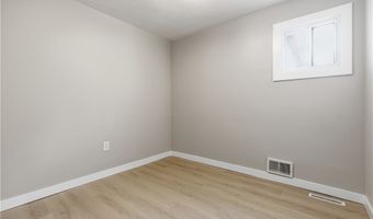 609 Monaca Rd, Aliquippa, PA 15001