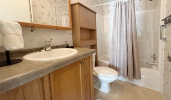 250 S PORT ROYAL Ln, Apollo Beach, FL 33572
